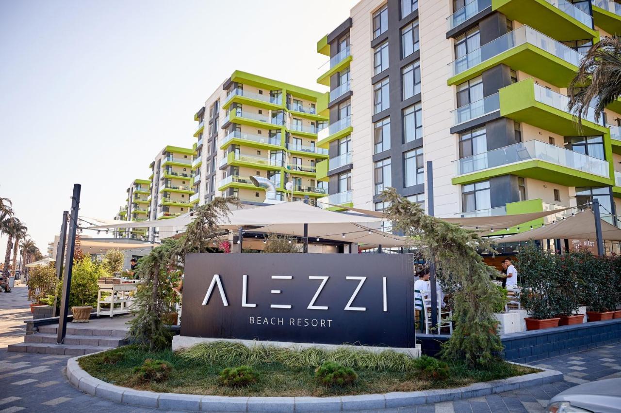 Moonstar Apartment - Spa N Pools Beach Resort Mamaia Ngoại thất bức ảnh